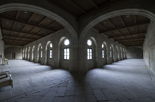 Piso superior del claustro reglar del monasteio de San Clodio de Leiro